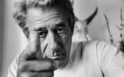 Helmut Newton : L&rsquo;icône de la photographie de mode et son impact en France